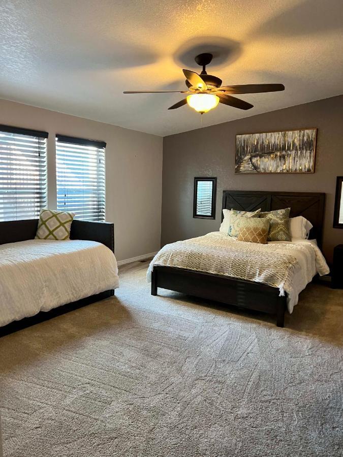 Parker Strip Pool House With Game Room! Экстерьер фото