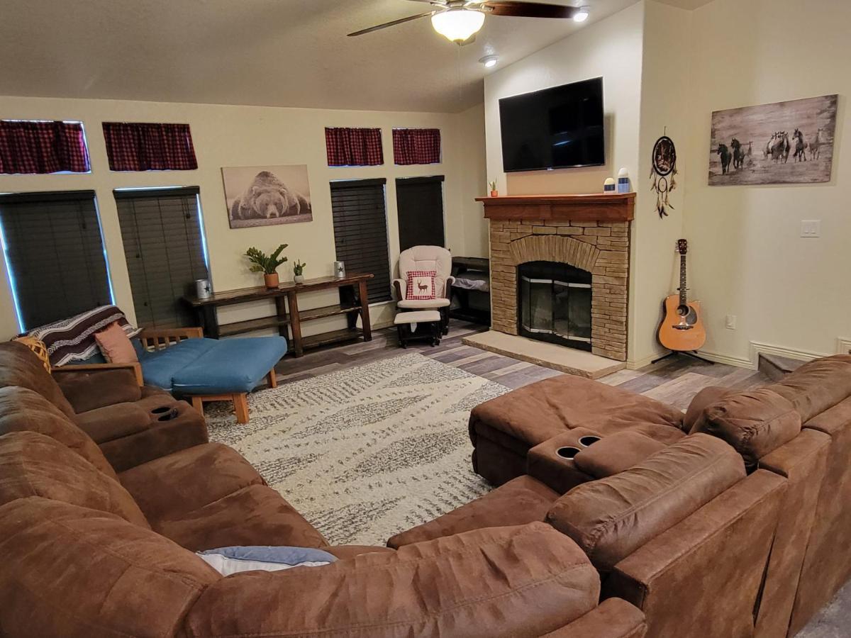 Parker Strip Pool House With Game Room! Экстерьер фото
